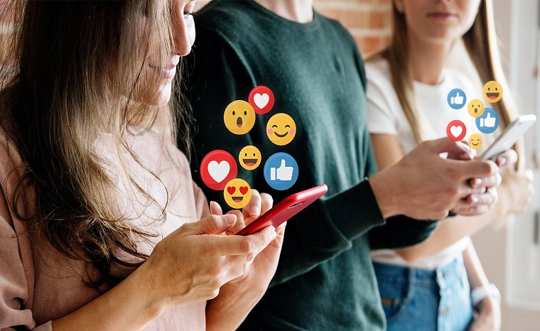 Kolaborasi Influencer: Bekerja Sama dengan Micro-Influencer untuk Otoritas